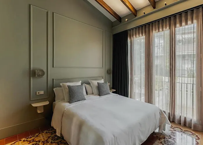 La Novieta Boutique - Adults Only 3*